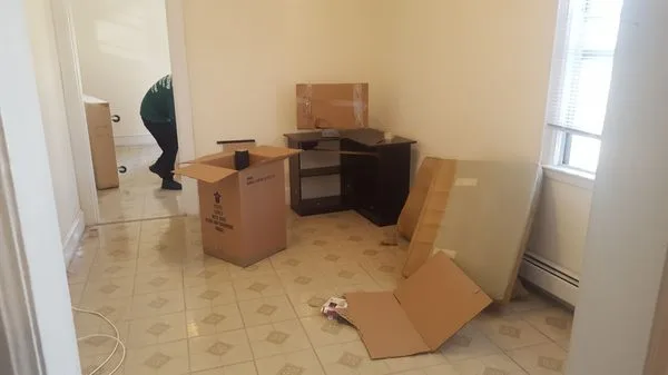 Moving Company photo 1