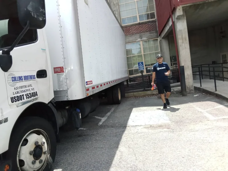 Collins Brothers Moving Corp