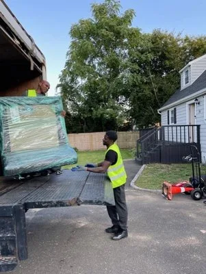 Uncle Jo Movers LLC