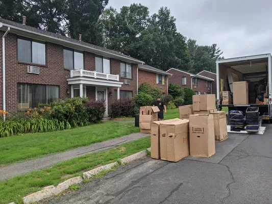 Aaa E-Z Moving INC photo 2