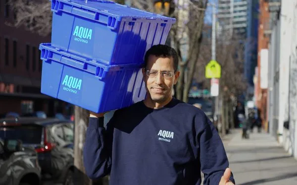 Aqua Moving LLC