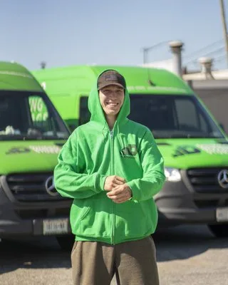 Dumbo Moving & Storage INC