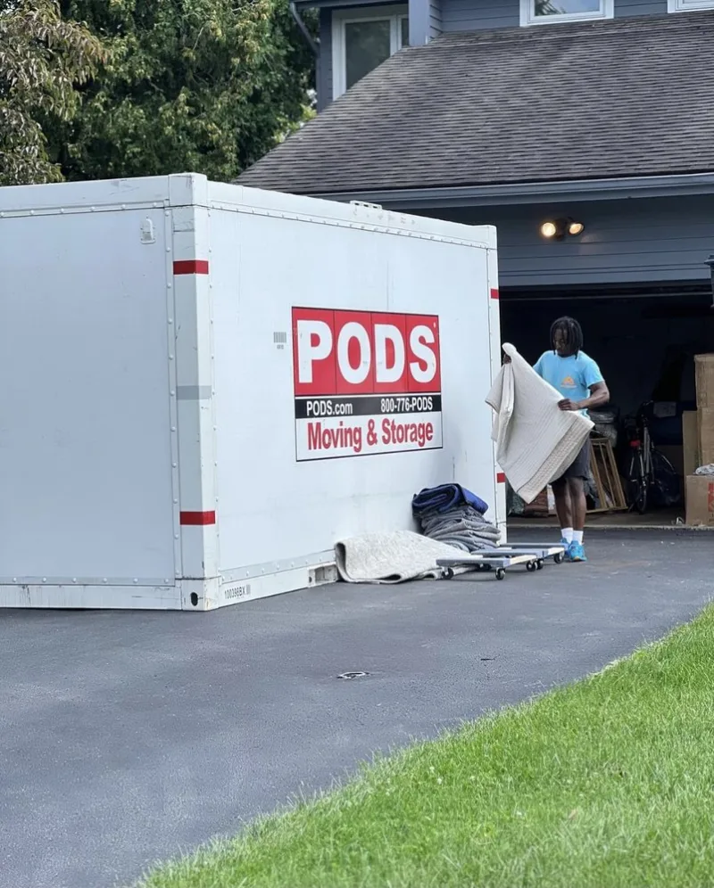 Instant Movers LLC