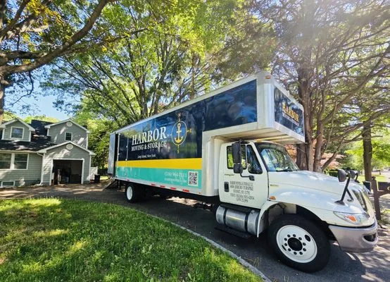 Harbor Moving & Storage LLC