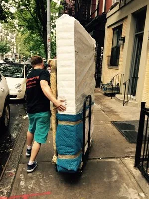 Maxi Moving INC