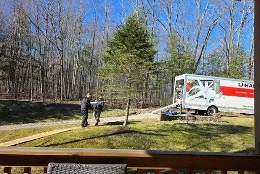 Advanced Moving 716 LLC